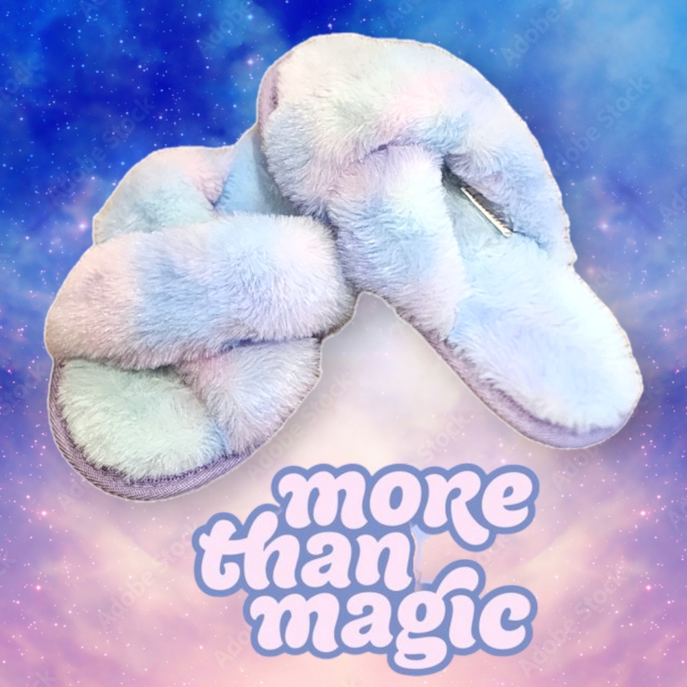 NEW More Than Magic Tie-Dye Fluffy Sandal Slippers Size: S (13/1)